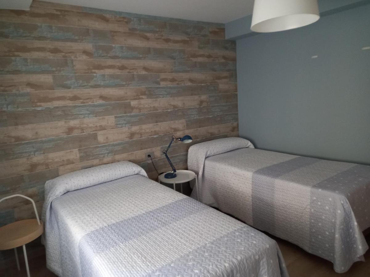 Apartamento A 350 Metros De La Playa Pobra Do Caraminal Exterior photo